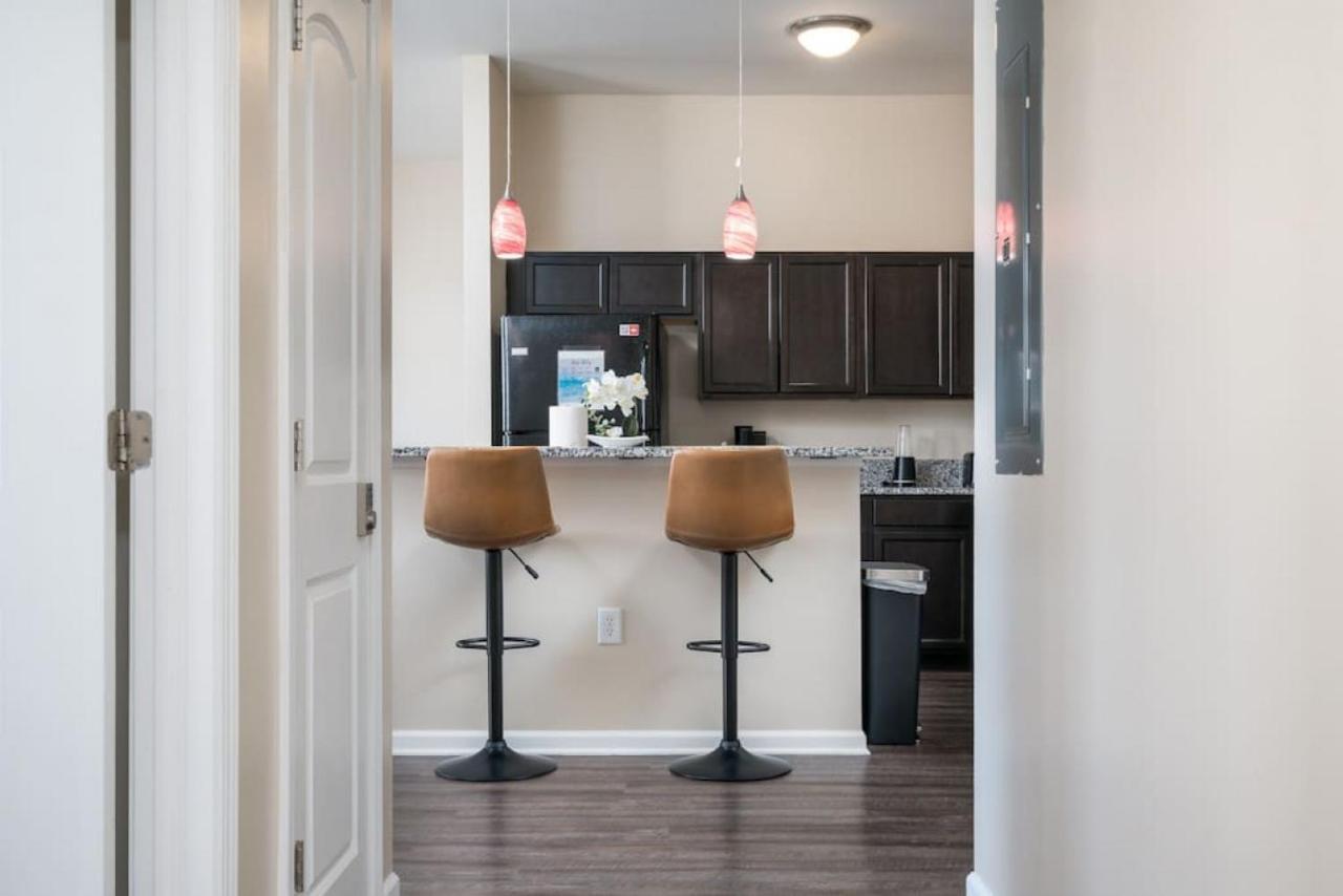 Appartamento Private Bed Downtown Indy - Shared Indianapolis Esterno foto